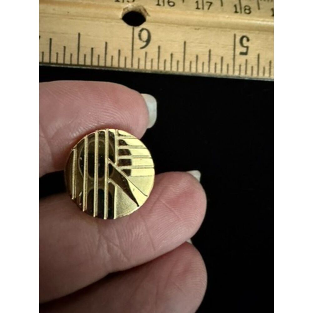 MCM geometric 1/10 10K gold lapel pin